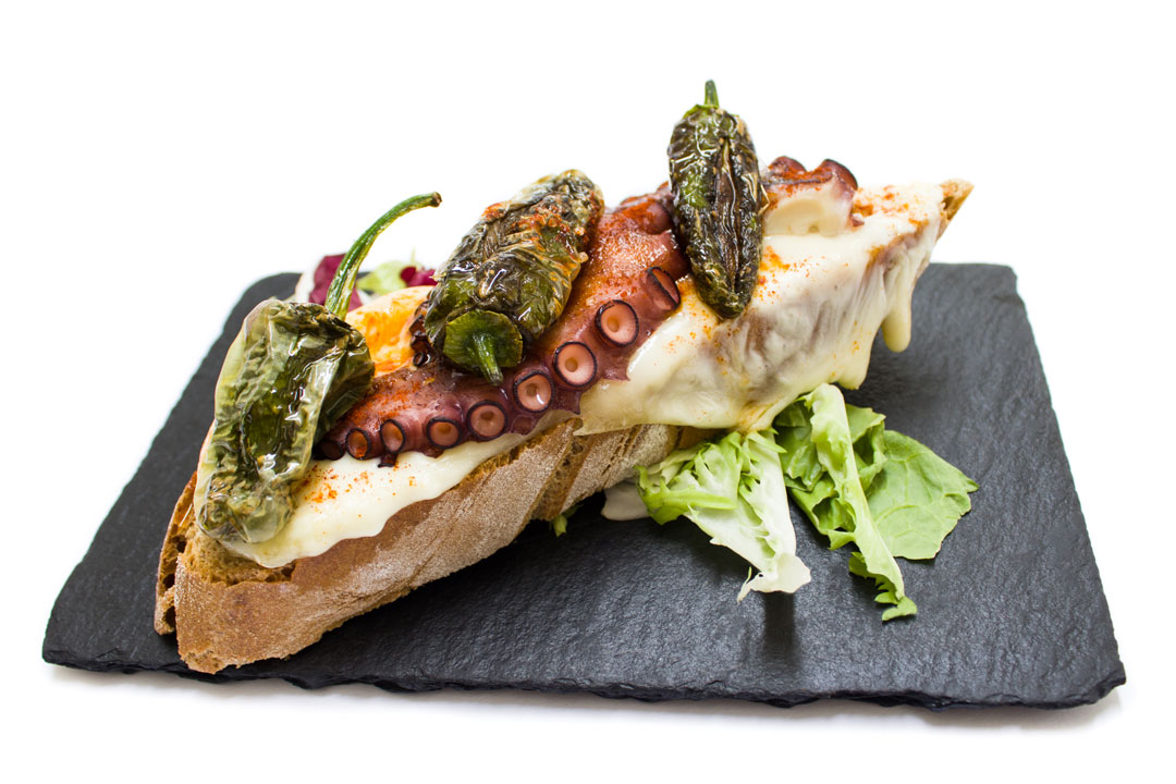 Fotografía de producto El 9’99 Polbo Bar Creaemos Estudio de Diseño Ana Collazo