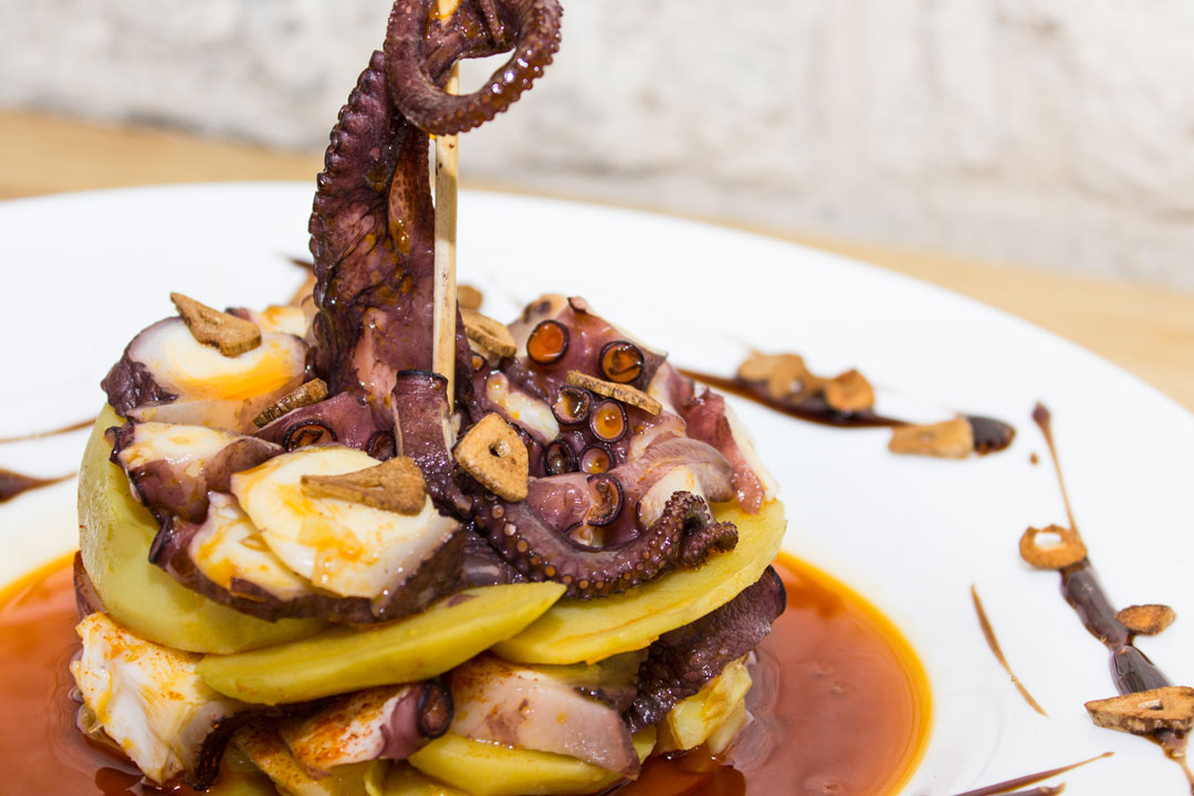 Fotografía de producto El 9’99 Polbo Bar Creaemos Estudio de Diseño Ana Collazo